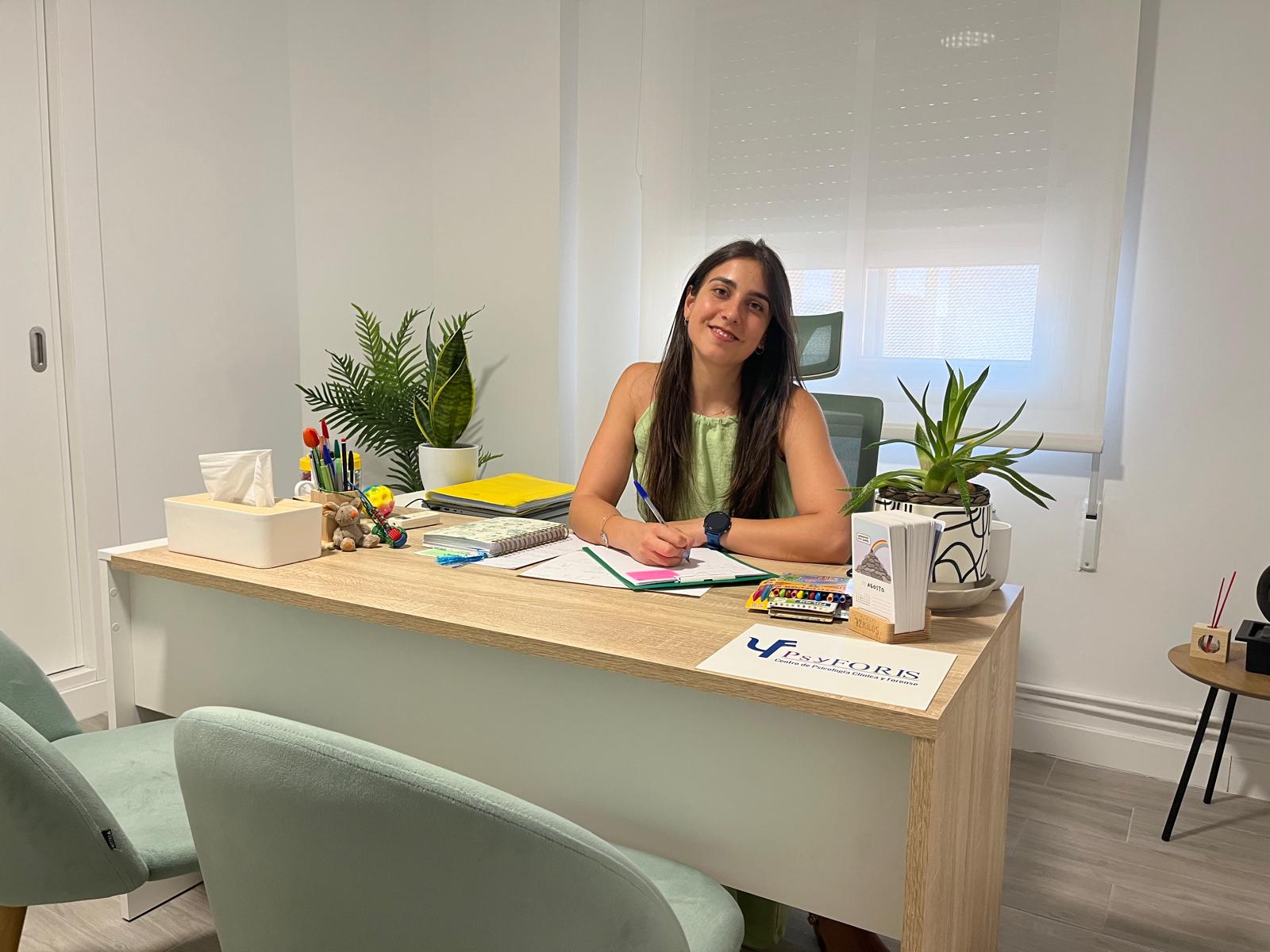 Psicóloga Carmen Valverde - Foto despacho - Psicóloga Carmen Valverde